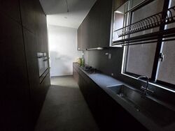 Midtown Modern (D7), Apartment #618907021